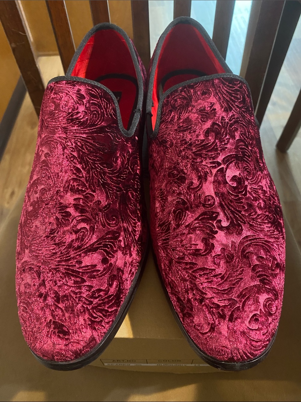 Men's Embossed Velvet Slip-On Loafers in Burgundy